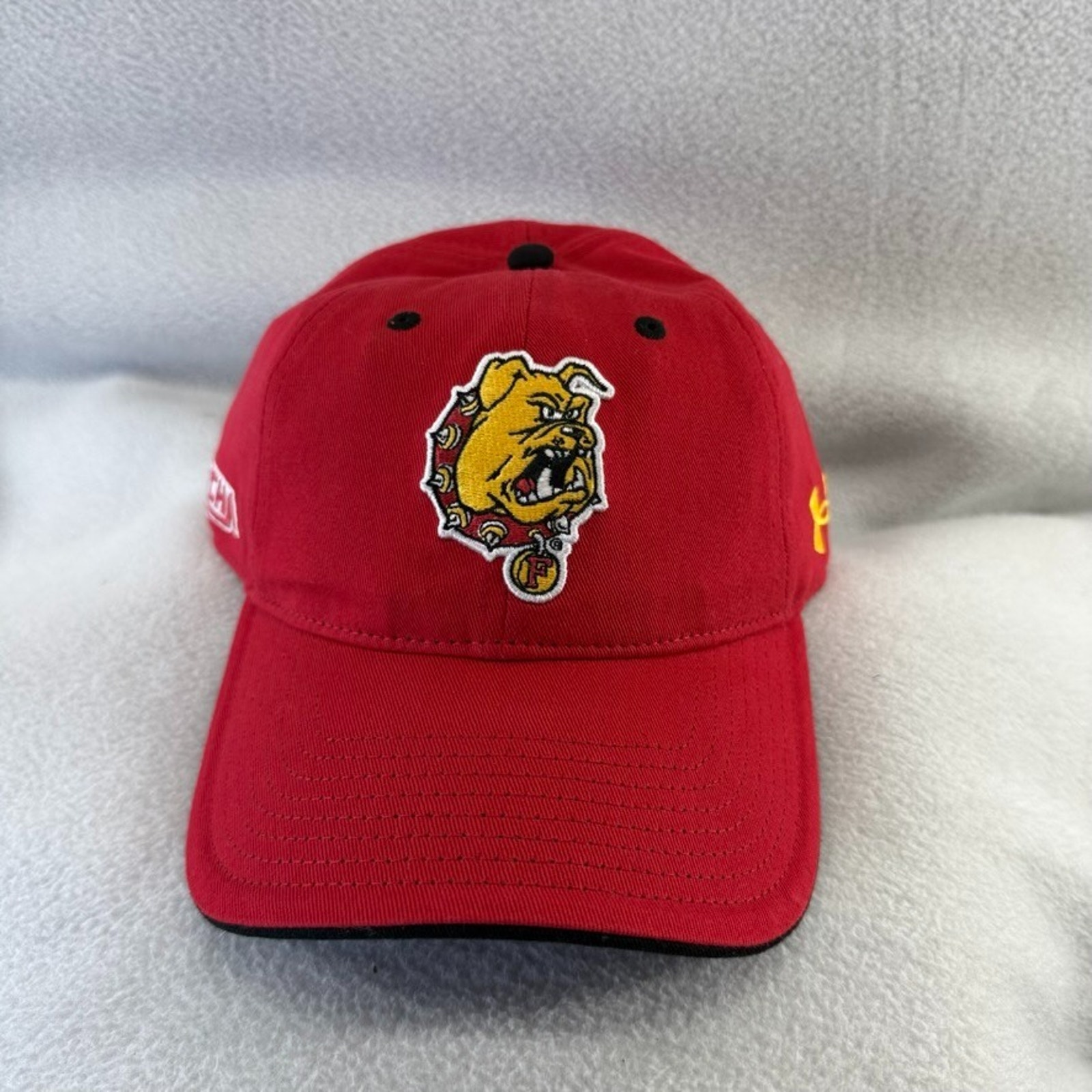 Ferris State University Hat Adult One Size Red Relaxed Bulldogs Hockey Ccha New